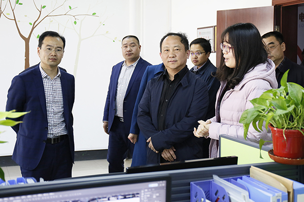 河北省工业和信息化厅厅长龚晓峰莅临pg电子游戏试玩