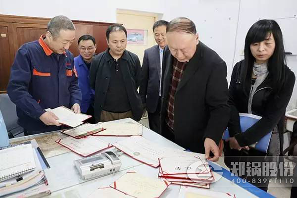 pg电子游戏试玩股份焊接手艺巨匠事情室项目迎接市级评审